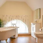 3 Bed In Pickering Oc-93738 Holiday home