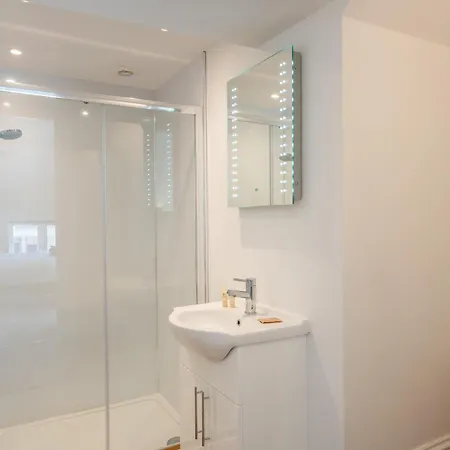 3 Bed In Pickering 93738 Дом отдыха *